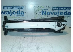 Recambio de maneta exterior delantera izquierda para mercedes-benz clase c (w203) berlina referencia OEM IAM  BLANCA 