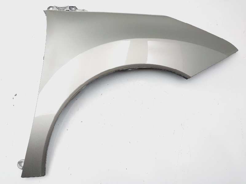 Recambio de aleta delantera derecha para peugeot 3008 confort referencia OEM IAM 7841Z1  