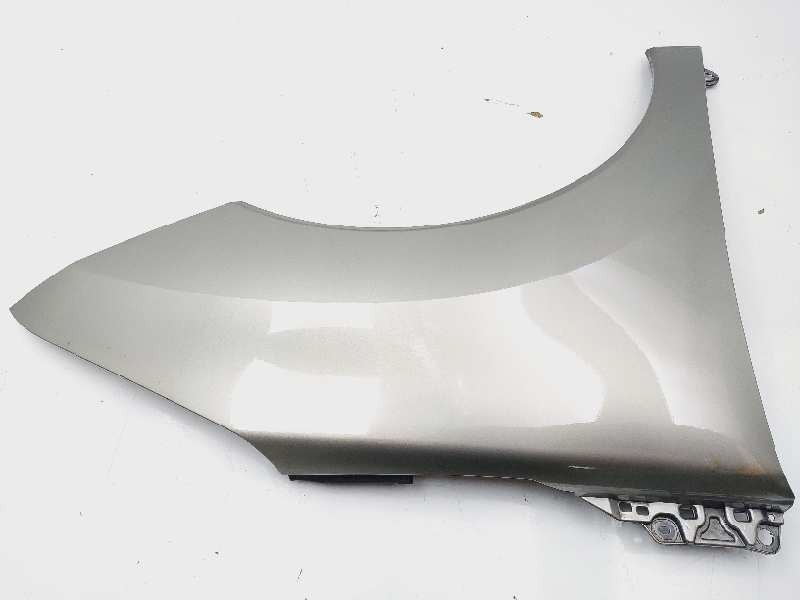 Recambio de aleta delantera derecha para peugeot 3008 confort referencia OEM IAM 7841Z1  