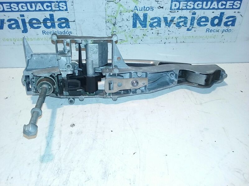 Recambio de maneta exterior delantera izquierda para peugeot 308 referencia OEM IAM 9680168680 GRIS 9680168680