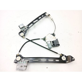 ELEVALUNAS DELANTERO DERECHO 3C0959792C 3C8959702