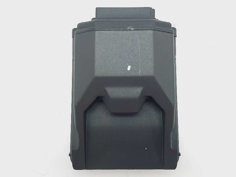 Recambio de modulo electronico para renault kadjar limited 4x4 referencia OEM IAM 284627042R 234725107 