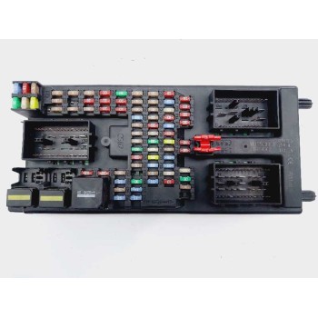 CAJA RELES / FUSIBLES YQE5003000 