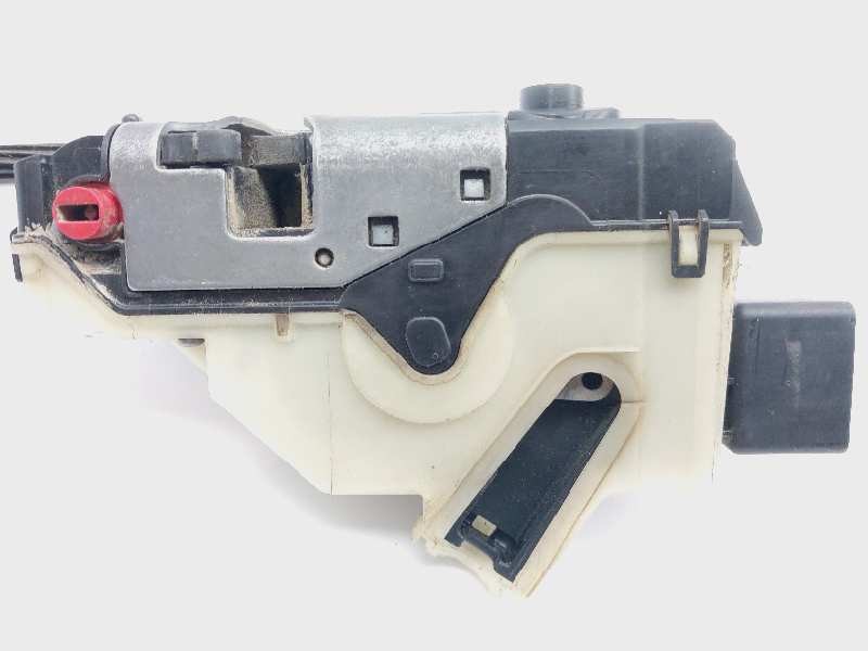 Recambio de cerradura puerta trasera derecha para citroën c4 lim. business referencia OEM IAM 9685352080  