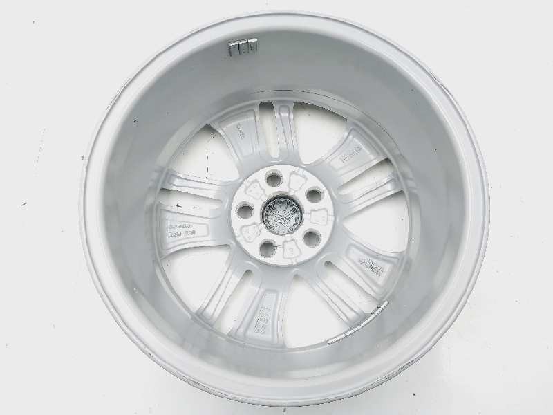 Recambio de llanta para toyota yaris xpa1f referencia OEM IAM 42611K0030  
