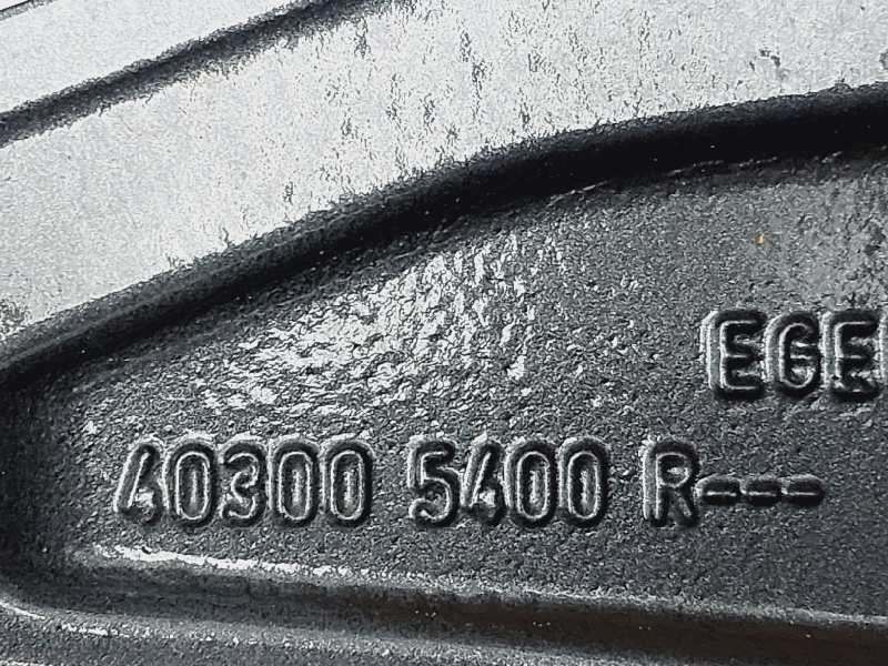 Recambio de llanta para renault kadjar limited 4x4 referencia OEM IAM 403005400R  