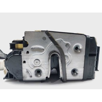 CERRADURA PUERTA DELANTERA IZQUIERDA A1667200135 