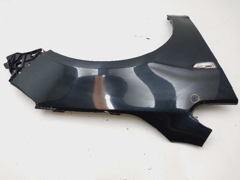 Recambio de aleta delantera derecha para opel astra j lim. excellence referencia OEM IAM 1100001  