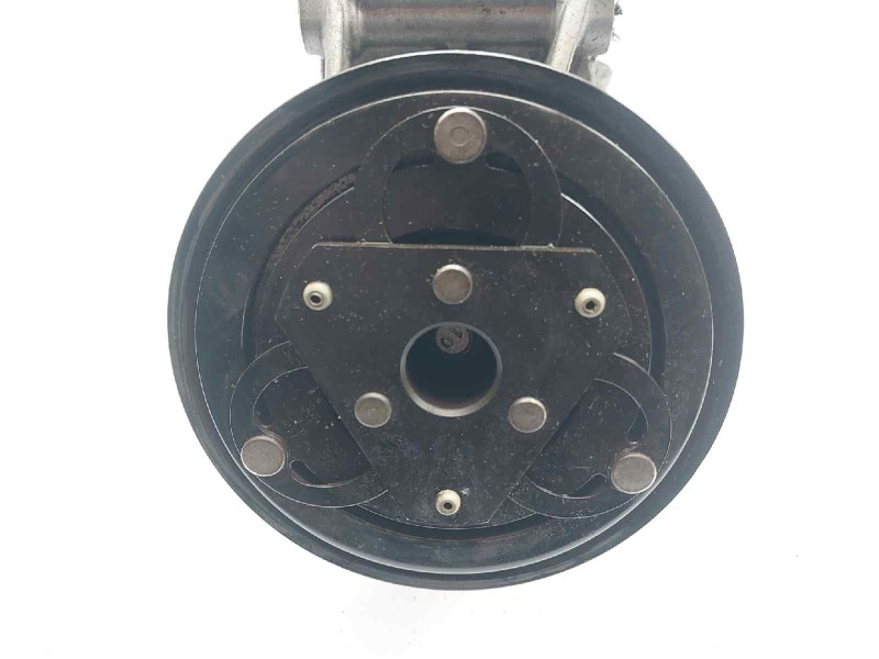 Recambio de compresor aire acondicionado para dacia lodgy referencia OEM IAM 926005727R 92600E920A 