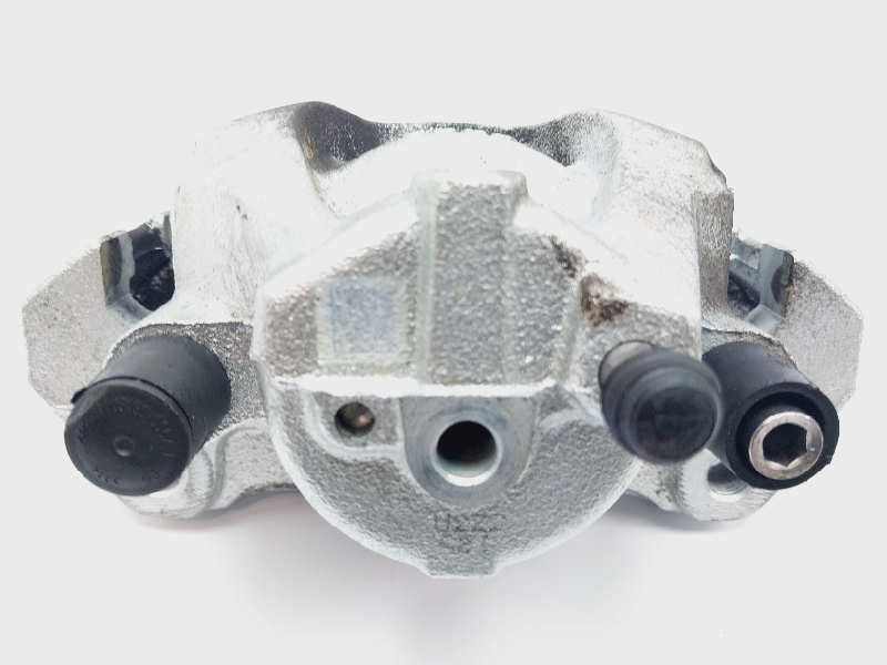 Recambio de pinza freno delantera derecha para toyota yaris xpa1f referencia OEM IAM 47730K0030  