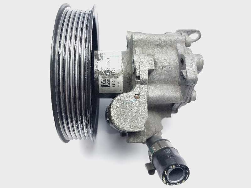 Recambio de bomba direccion para bmw x1 (e84) sdrive 20d referencia OEM IAM 678045901 LH2114302 