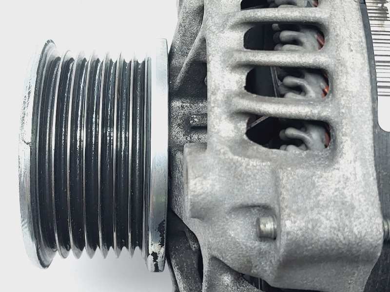 Recambio de alternador para toyota auris active referencia OEM IAM 27060OR090 MS1042113140 