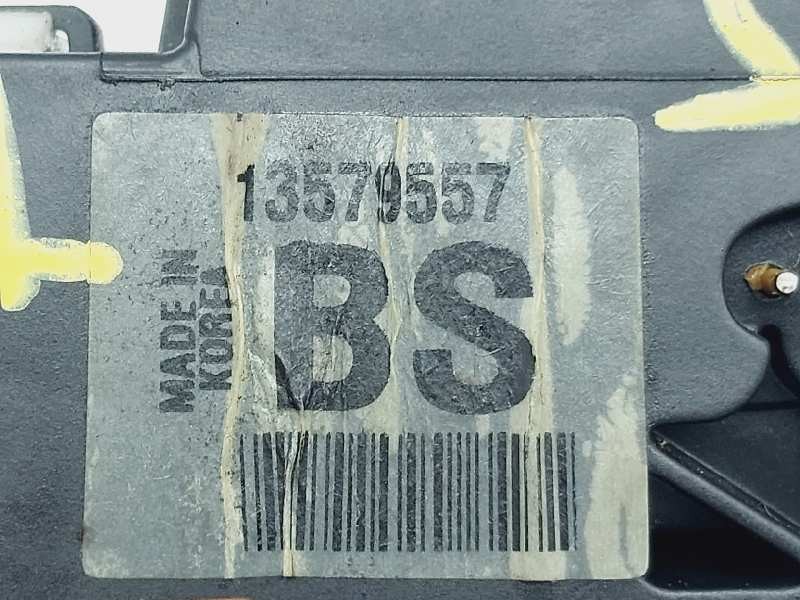 Recambio de cerradura puerta trasera izquierda para opel insignia berlina selective referencia OEM IAM 13579557  