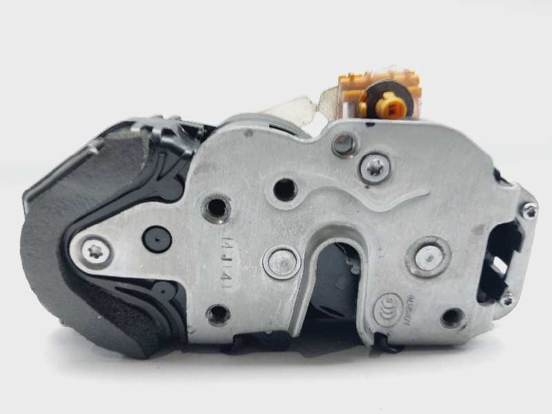 Recambio de cerradura puerta delantera derecha para opel insignia berlina selective referencia OEM IAM 13579523  