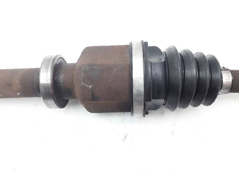 Recambio de transmision delantera derecha para renault megane ii classic berlina expression referencia OEM IAM 8200264668  