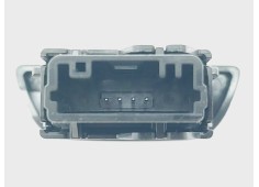 Recambio de warning para toyota yaris xpa1f referencia OEM IAM 15D509 843320D220  2