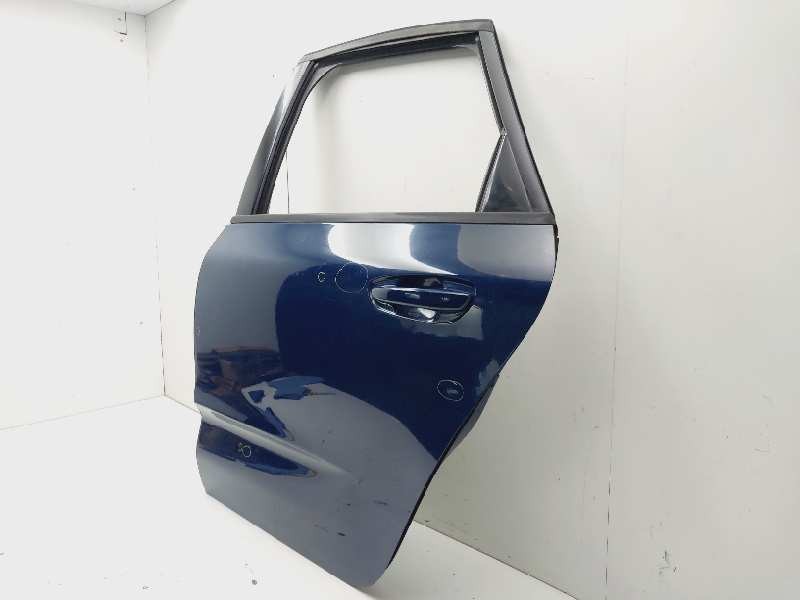 Recambio de puerta trasera izquierda para citroën c4 picasso feel referencia OEM IAM 9801573080  