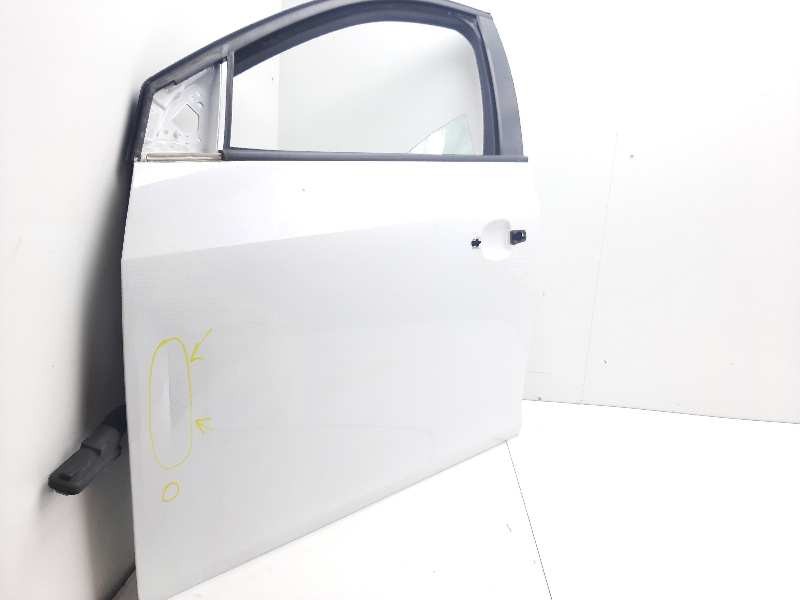 Recambio de puerta delantera izquierda para chevrolet cruze lt referencia OEM IAM   