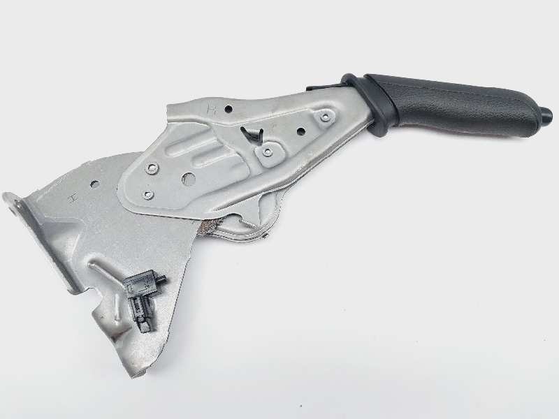 Recambio de palanca freno de mano para toyota yaris xpa1f referencia OEM IAM   