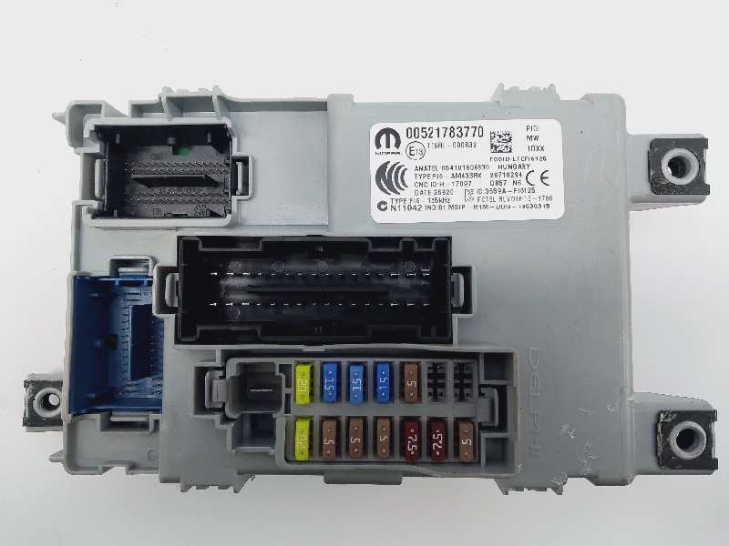 Recambio de caja reles / fusibles para fiat 500 (312) 1.0 hybrid referencia OEM IAM 00521783770  