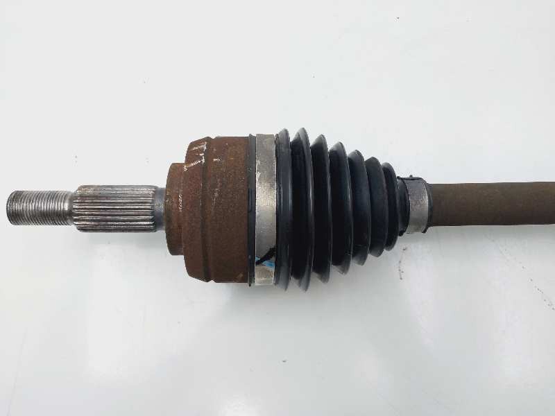 Recambio de transmision delantera izquierda para renault fluence dynamique referencia OEM IAM 8200847584  