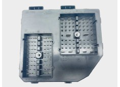 Recambio de caja reles / fusibles para chevrolet captiva 2.2 vcdi lt 2wd referencia OEM IAM 95381499   2