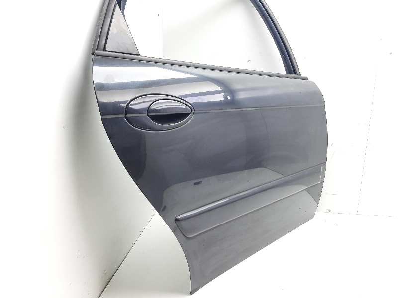 Recambio de puerta trasera derecha para citroën c5 berlina audace referencia OEM IAM   