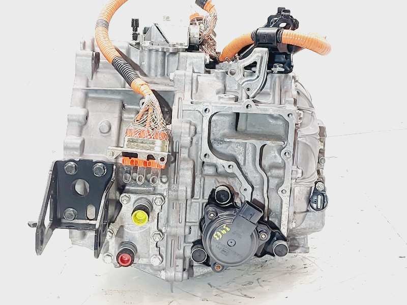 Recambio de caja cambios para lexus ct 200h white edition referencia OEM IAM 3090047084  