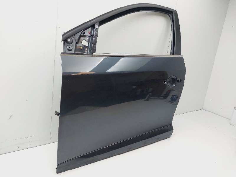 Recambio de puerta delantera izquierda para renault fluence dynamique referencia OEM IAM   