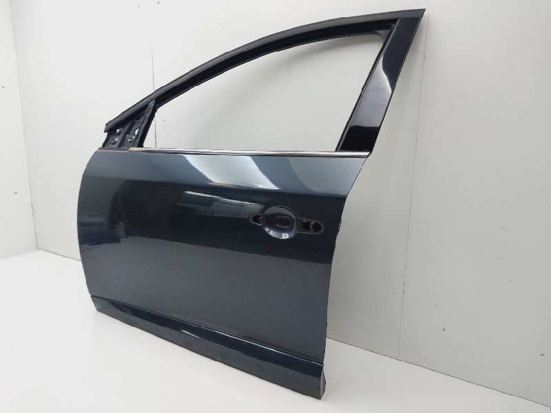 Recambio de puerta delantera izquierda para renault fluence dynamique referencia OEM IAM   