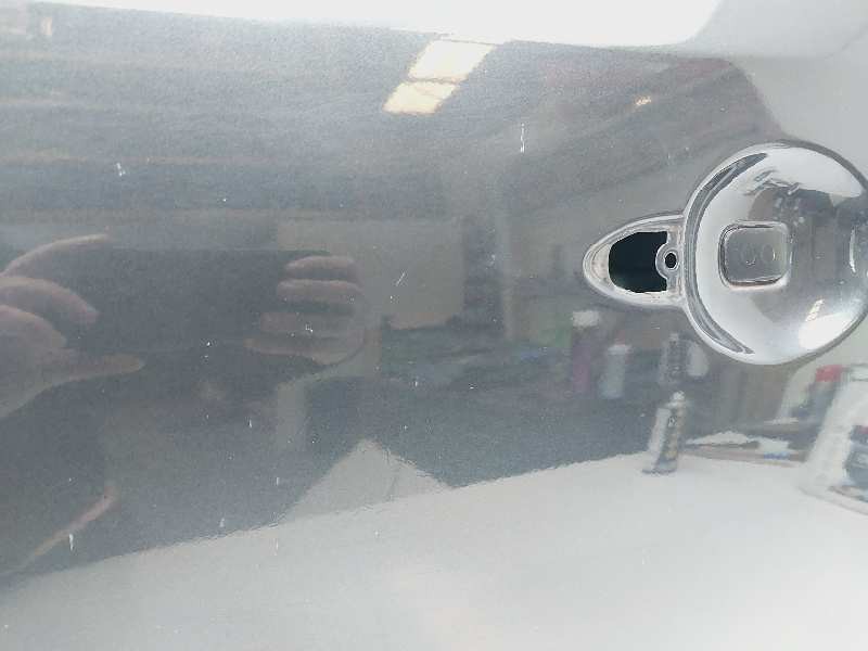 Recambio de puerta delantera izquierda para renault fluence dynamique referencia OEM IAM   