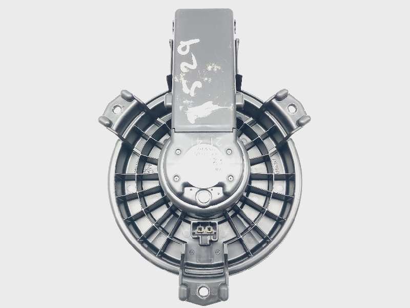 Recambio de motor calefaccion para toyota yaris xpa1f referencia OEM IAM CZ1163606550  