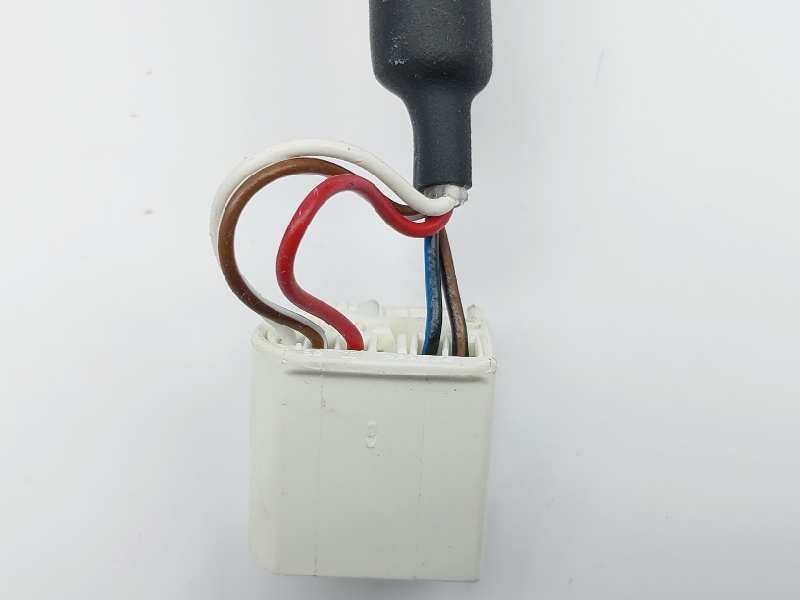 Recambio de retrovisor izquierdo para toyota yaris xpa1f referencia OEM IAM 87940K0010  