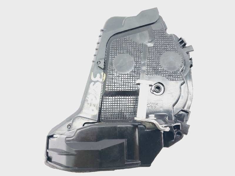 Recambio de cerradura puerta trasera derecha para toyota yaris xpa1f referencia OEM IAM 69050K0040  