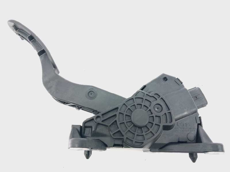 Recambio de potenciometro pedal para toyota yaris xpa1f referencia OEM IAM 78110K0030  