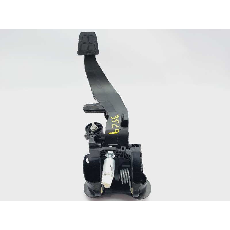 Recambio de pedal freno para toyota yaris xpa1f referencia OEM IAM 47110K0021  