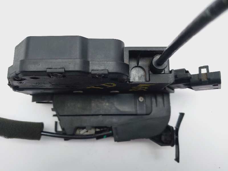 Recambio de cerradura puerta trasera derecha para renault fluence dynamique referencia OEM IAM 825020019R 40747173 