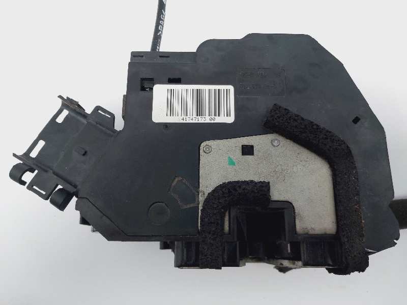 Recambio de cerradura puerta trasera derecha para renault fluence dynamique referencia OEM IAM 825020019R 40747173 