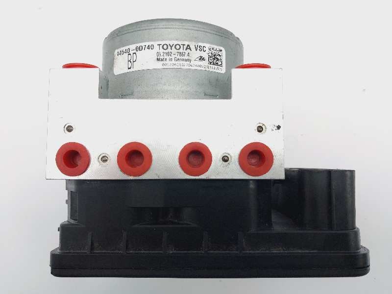 Recambio de abs para toyota yaris xpa1f referencia OEM IAM 445400D740 06710955813 06761336481