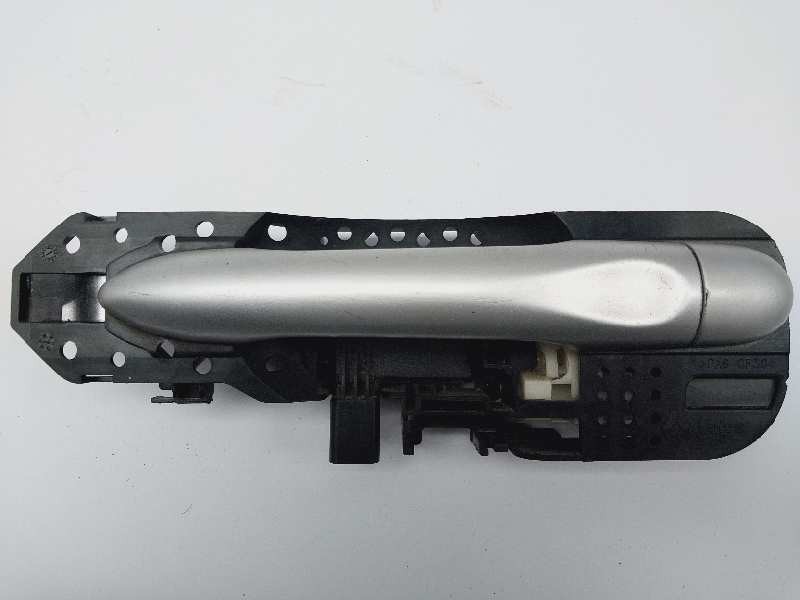 Recambio de maneta exterior trasera izquierda para renault fluence dynamique referencia OEM IAM 806070033R  
