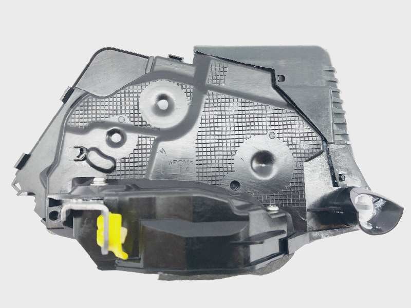 Recambio de cerradura puerta delantera izquierda para toyota yaris xpa1f referencia OEM IAM 69040K0041  
