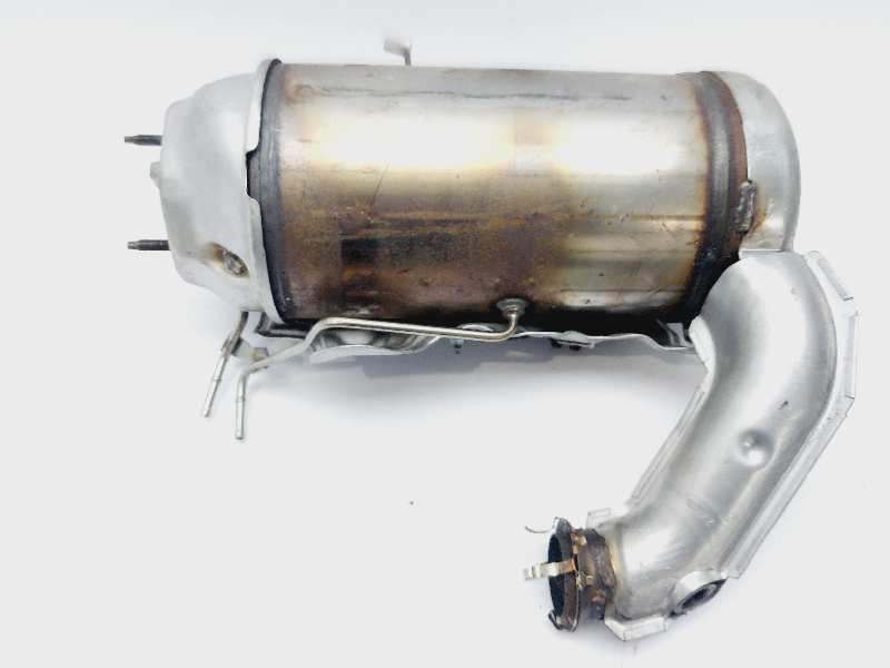 Recambio de catalizador para renault clio iv limited referencia OEM IAM 208A03317R  