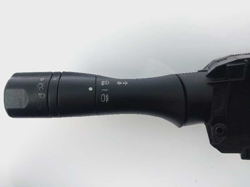 Recambio de mando multifuncion para renault fluence dynamique referencia OEM IAM 255670040R  
