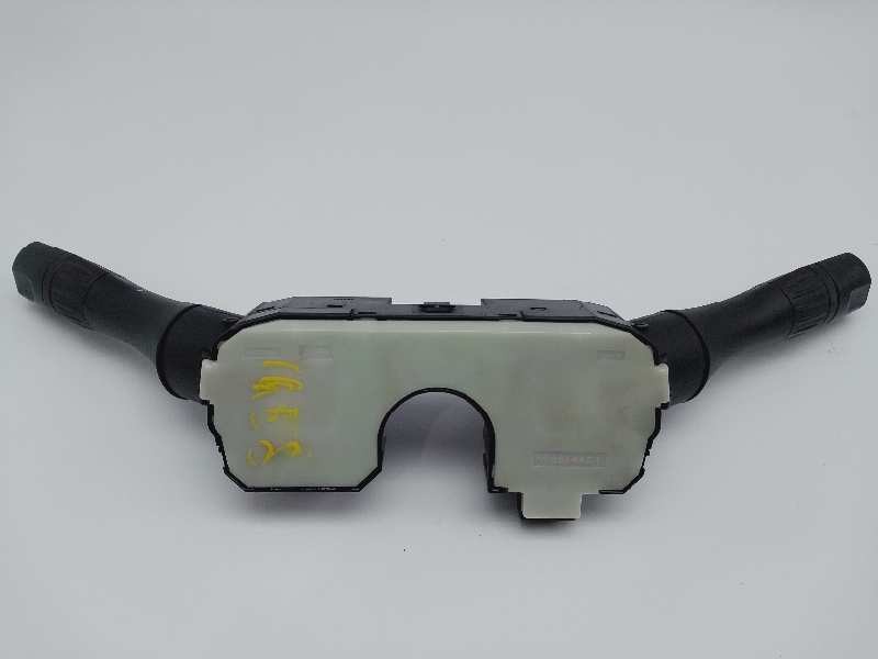 Recambio de mando multifuncion para renault fluence dynamique referencia OEM IAM 255670040R  