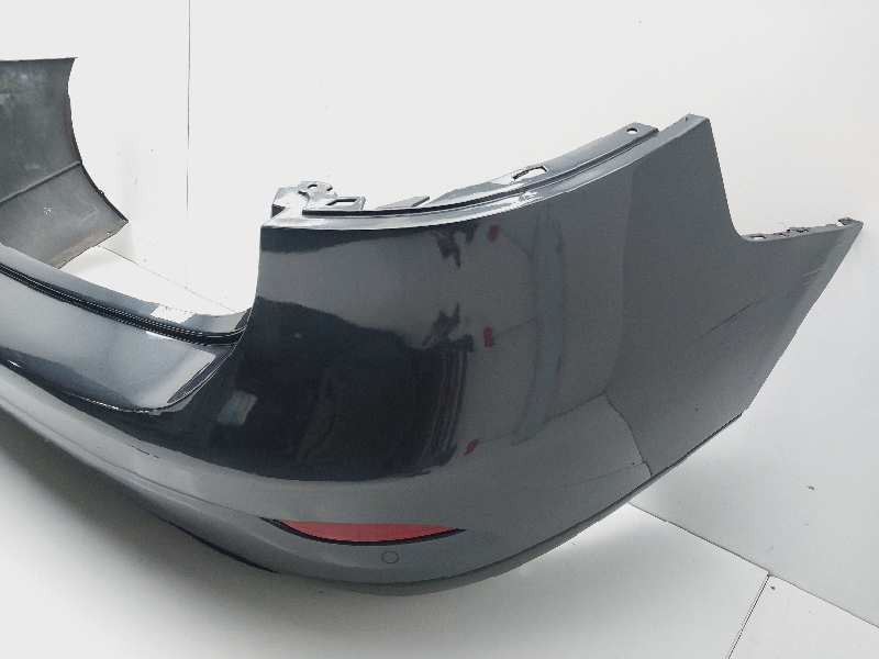 Recambio de paragolpes trasero para renault fluence dynamique referencia OEM IAM   