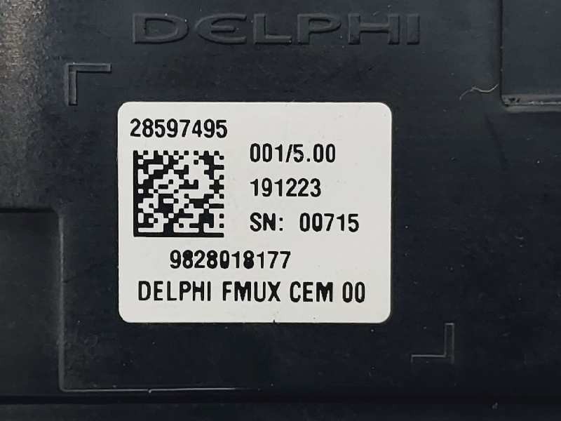 Recambio de mando multifuncion para citroën c5 aircross feel referencia OEM IAM 9828018177 28597495 