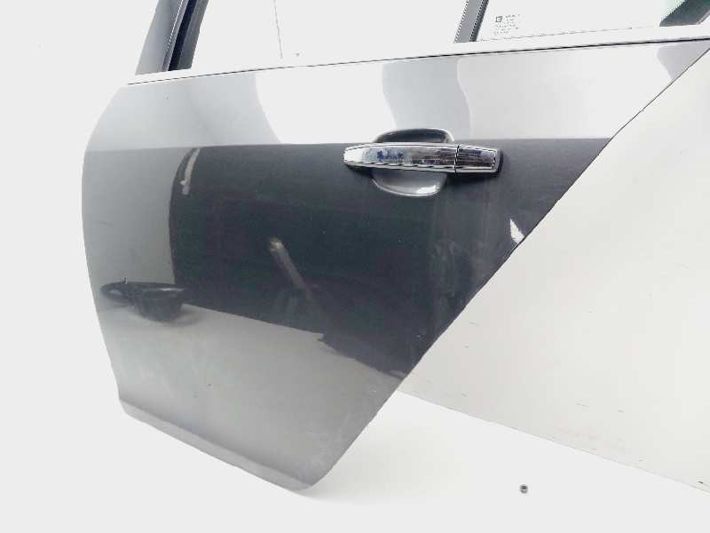 Recambio de puerta trasera izquierda para opel insignia berlina cosmo referencia OEM IAM 124099  