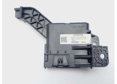 Recambio de modulo electronico para toyota yaris city referencia OEM IAM 886500D380  
