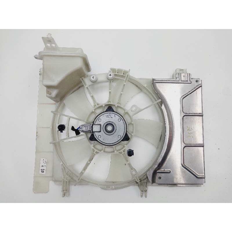 Recambio de electroventilador para toyota yaris city referencia OEM IAM MF4227504972 153530D090 