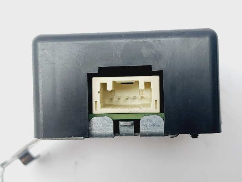 Recambio de modulo electronico para toyota yaris city referencia OEM IAM 897410D080  